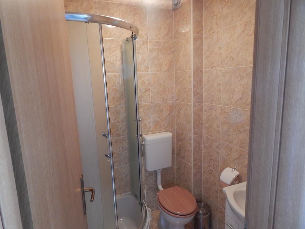 Apartments Sofija Podstrana Ngoại thất bức ảnh