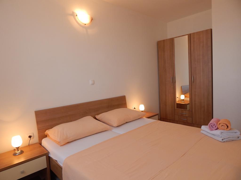 Apartments Sofija Podstrana Ngoại thất bức ảnh