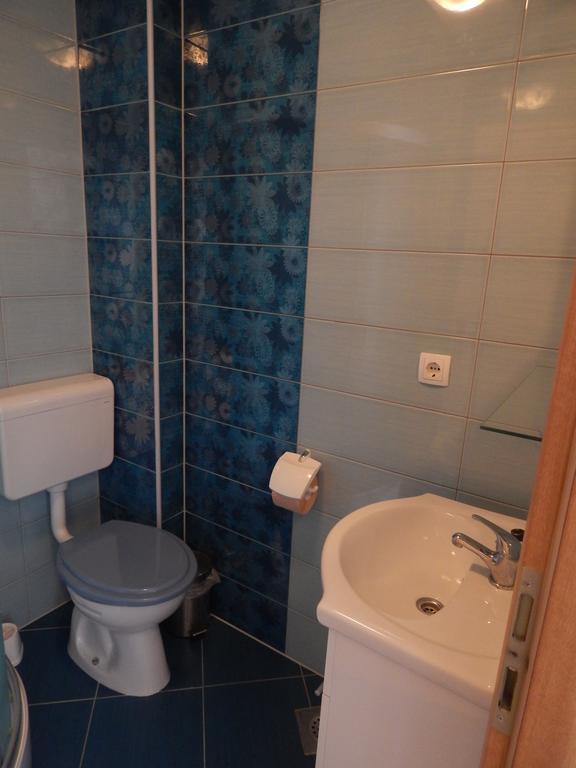 Apartments Sofija Podstrana Ngoại thất bức ảnh