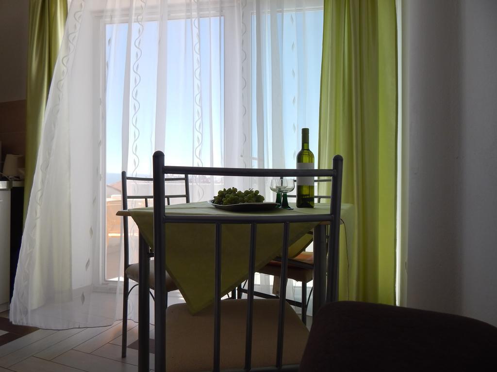 Apartments Sofija Podstrana Ngoại thất bức ảnh