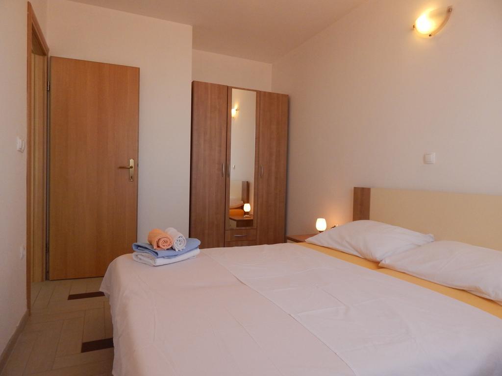 Apartments Sofija Podstrana Ngoại thất bức ảnh