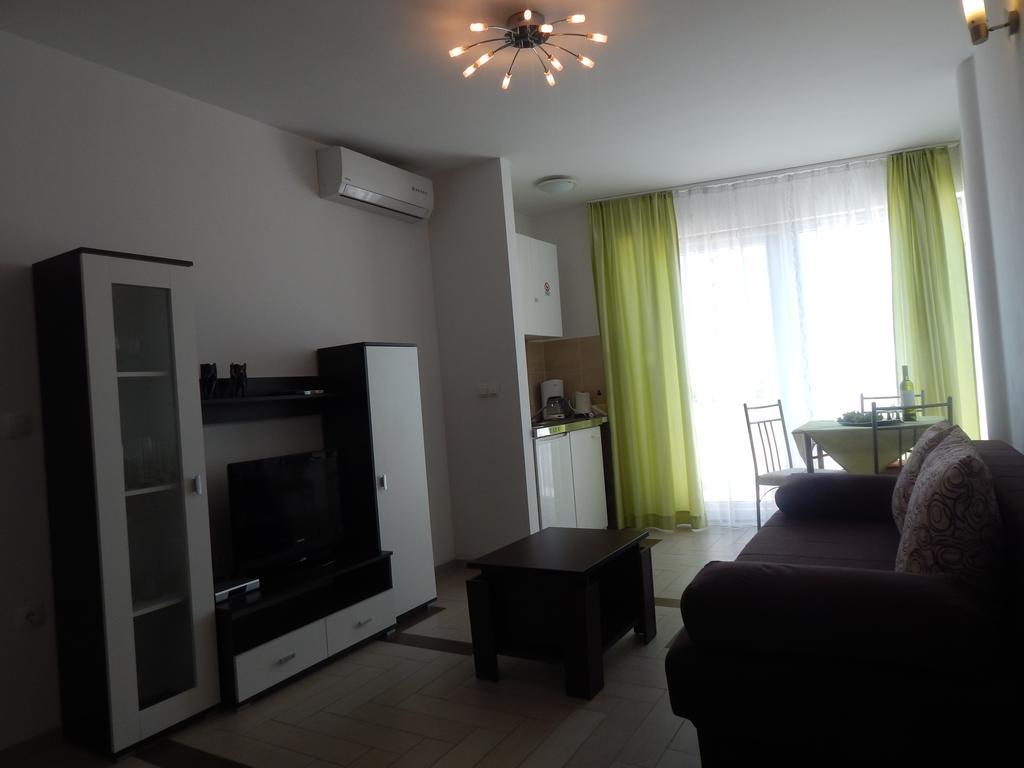 Apartments Sofija Podstrana Ngoại thất bức ảnh