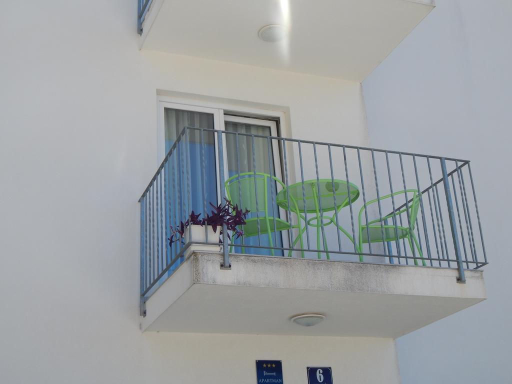 Apartments Sofija Podstrana Ngoại thất bức ảnh